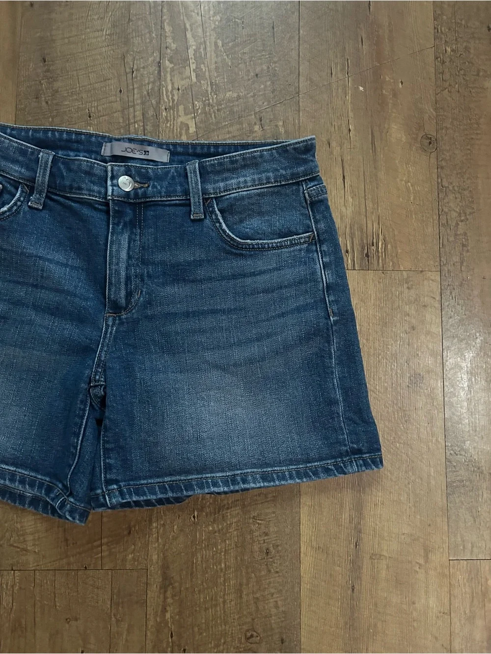 Joe’s Jeans Dark Wash Denim Shorts Size 28 ✨ Mid Rise Stretch Summer Staple